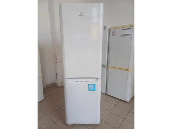 Használt Indesit BIAA13 FX Alulfagyasztós Hűtőszekrény [H16965] 