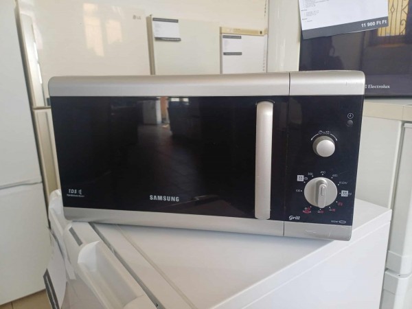 Használt Samsung GE 82WT S Mikrohullámú Sütő [H16998] 
