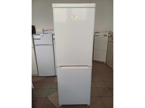 Használt Zanussi ZK21/10ATO Alulfagyasztós Hűtőszekrény [H17005] 