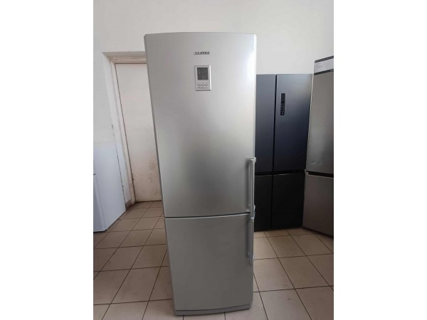 Használt Samsung RL38ECPS Alulfagyasztós Hűtőszekrény [H17025] 