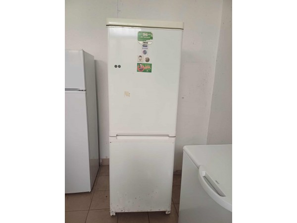 Használt Zanussi ZK21/10B Alulfagyasztós Hűtőszekrény [H17067] 