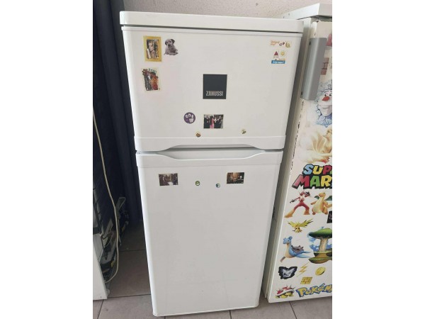 Használt Zanussi ZRT18100WA Felülfagyasztós Hűtőszekrény [H17137] 