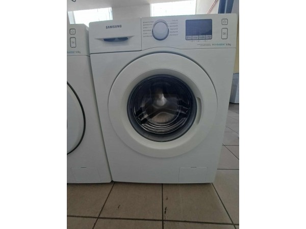 Használt Samsung WF60F4E0W0W Keskeny Elöltöltős Mosógép [H17155] 