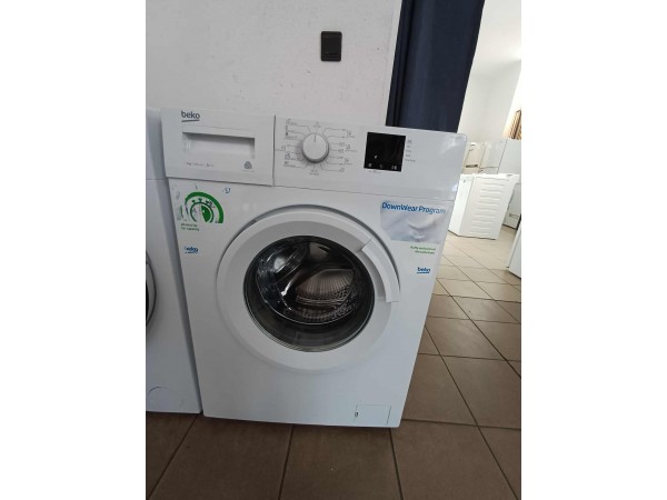 Használt Beko WTE5411B0 Elöltöltős Keskeny Mosógép [H17167] 