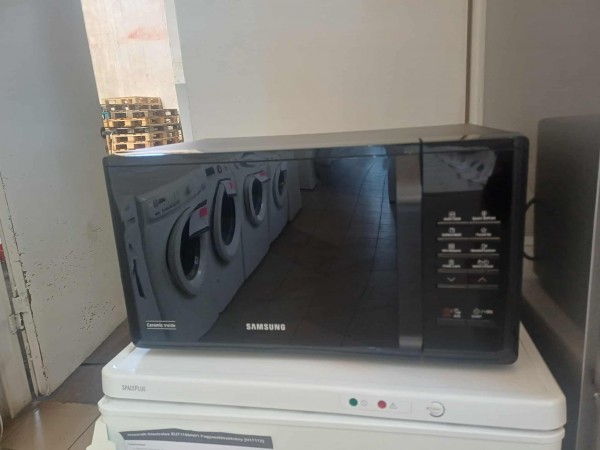 Használt Samsung MS23K3513AK/EO Mikrohullámú Sütő [H17175] 