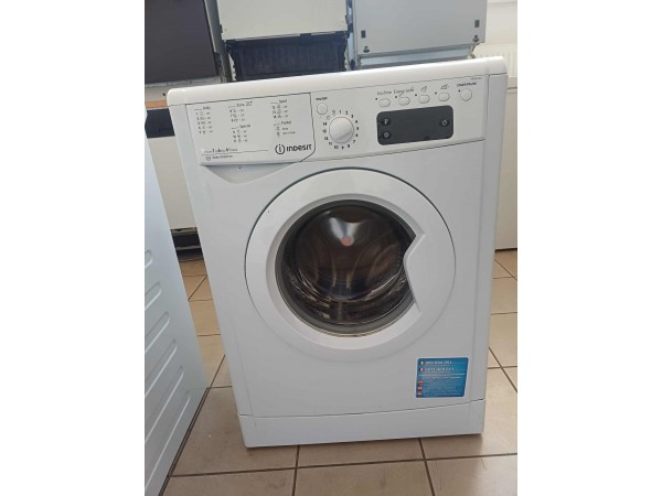 Használt Indesit IWSE 61281 C ECO EU Elöltöltős Keskeny Mosógép [H17182] 