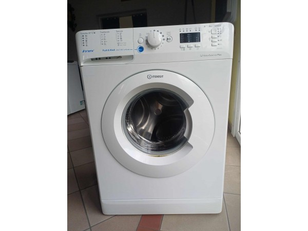 Hasznát Indesit BWSA61253 Elöltöltős Keskeny Mosógép [H17282] 