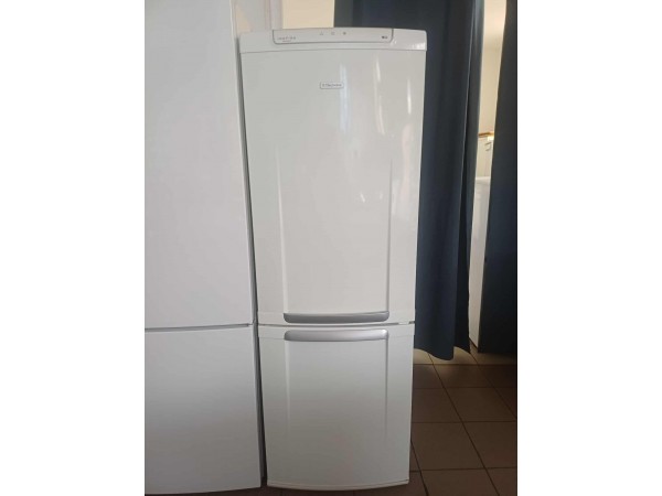 Használt Electrolux ERB34402W8 Alulfagyasztós Hűtőszekrény [H17322] 