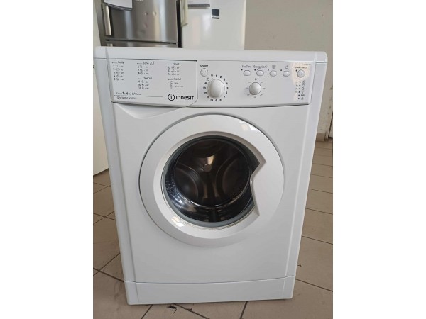 Használt Indesit IWSB61051 Keskeny Elöltöltős Mosógép [H17330] 