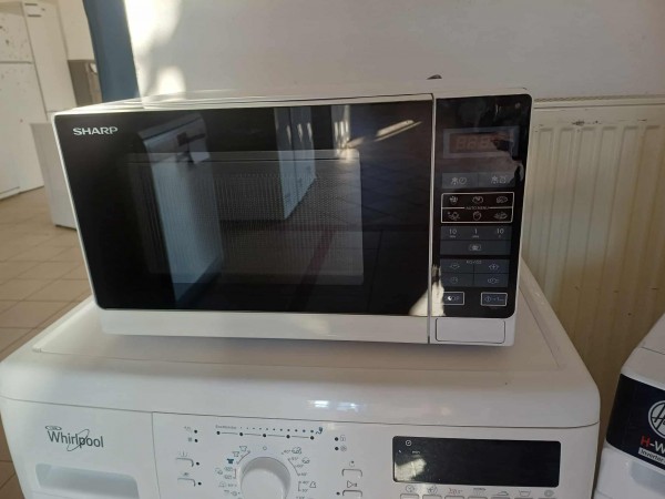 Használt Sharp R-242 Mikrohullámú Sütő [H17341] 