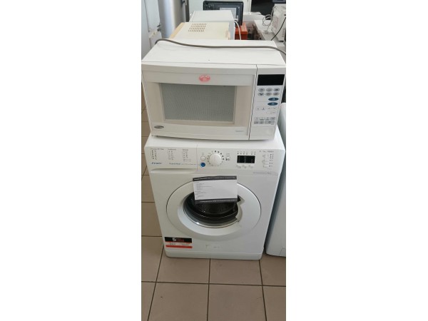 Használt Samsung M9245 mikrohullámú sütő [H17379] 