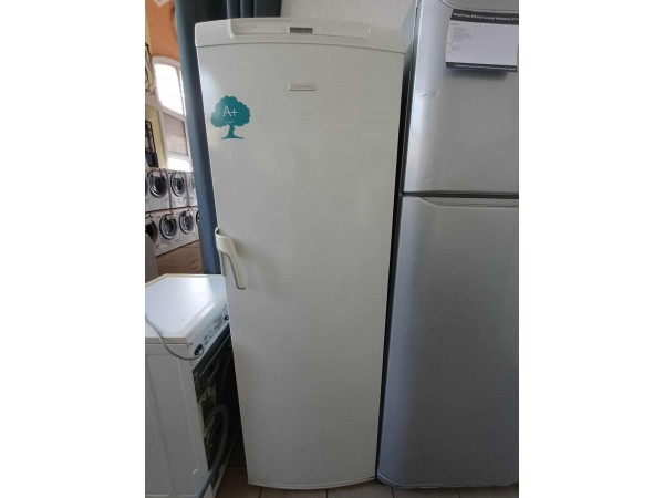 Használt Electrolux ERE39391W8 Normál Hűtőszekrény [H17406] 