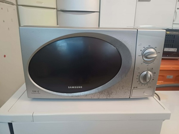 Használt Samsung G2711N Mikrohullámú Sütő [H17445] 