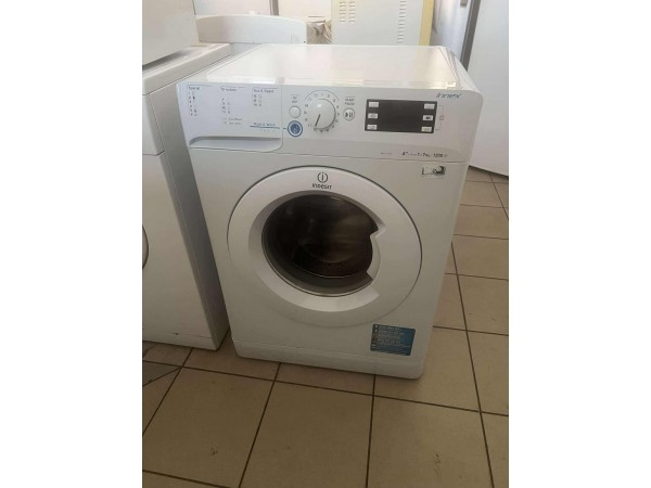 Használt Indesit XWE 71252 Elöltöltős Mosógép [H17491] 