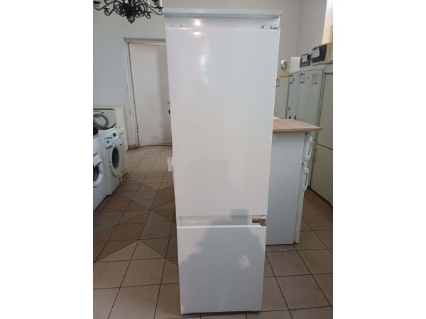 Használt Whirlpool ART 6502/A+ Beépíthető Hűtőszekrény [H17557] 
