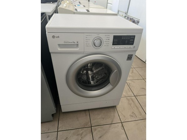 Használt LG F12B8NDA7 Elöltöltős keskeny mosógép [KH289] 