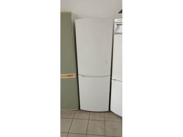 Használt Whirlpool WBE3111 Alulfagyasztós Hűtőszekrény [H17643] 