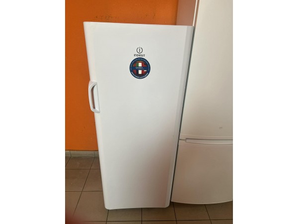 Használt Indesit SIAA 10 Hűtőszekrény [H17655] 