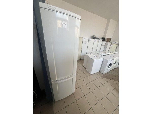 Használt Electrolux ERB40033W kombinált hűtőszekrény [H17687] 