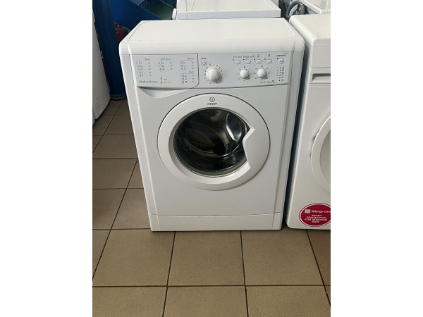 Használt Indesit IWSC51051 elöltöltős keskeny mosógép [KH311] 