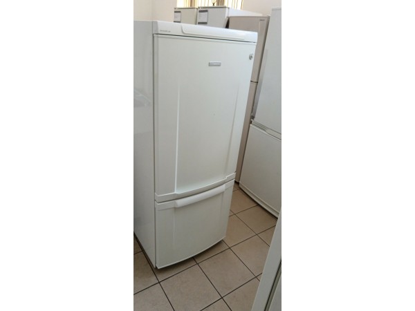 Használt Electrolux ERB29233W kombinált hűtőszekrény [H17761] 