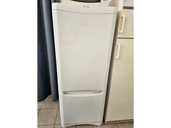 Használt Indesit BAAN10 kombinált hűtőszekrény [H17771] 