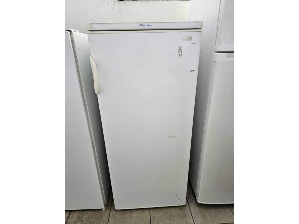 Használt Electrolux ER7326C normál hűtőszekrény [KH327] 