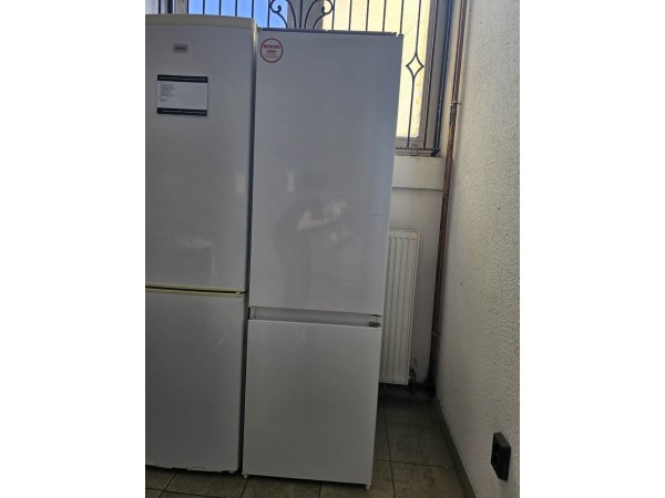 Használt Gorenje RKI4265W Beépíthető Alulfagyasztós Hűtőszekrény [H17830] 