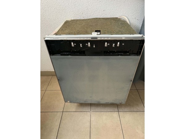Használt Bosch SMV 48M10 Beépíthető mosogatógép [H17881] 