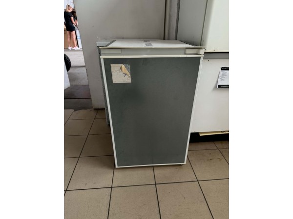 Használt Constructa CK60 243/01 Beépíthető hűtőszekrény [H17885] 