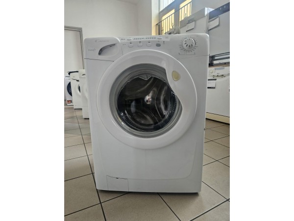 Használt Candy GO4 105/1-16S keskeny elöltöltős mosógép [H17895] 