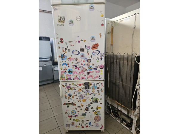 Használt Electrolux ERB3044 kombinált hűtőszekrény [H18068] 