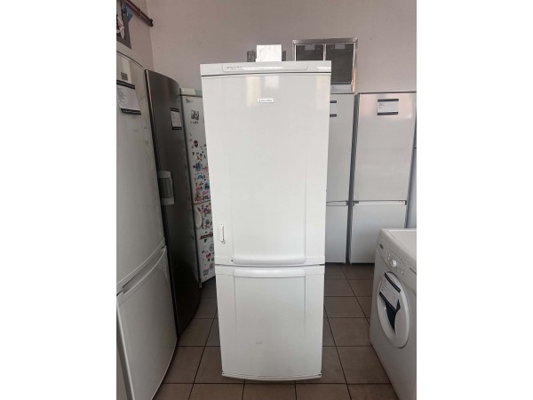 Használt Electrolux ERB34033W1 Alulfagyasztós Hűtőszekrény [H18089] 