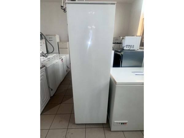 Használt Electrolux ERN 34800 Beépíthető Normál Hűtőszekrény [H18148] 