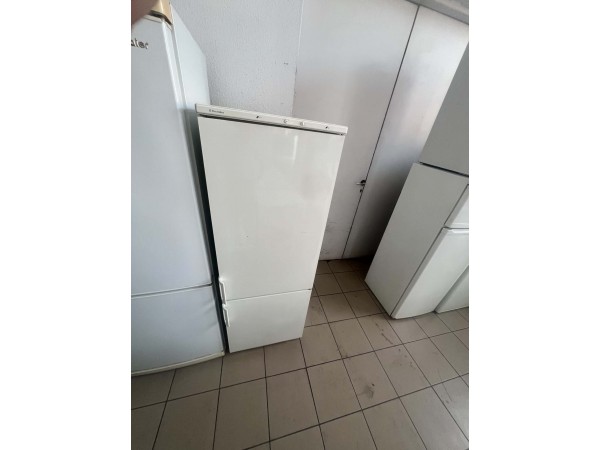 Használt Electrolux ER2821B alulfagyasztós hűtőszekrény [H18151] 