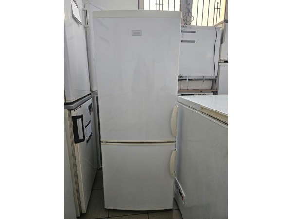 Használt Zanussi ZRB320WO2 kombinált hűtőszekrény [H18165] 