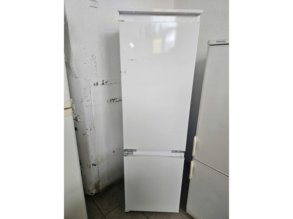 Használt Whirlpool ART 6610 A++ Beépíthető hűtőszekrény [H18192] 
